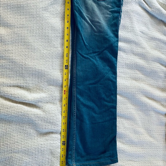 Blue Blue Jeans Straight Leg 29 (runs small) - Picture 6 of 6